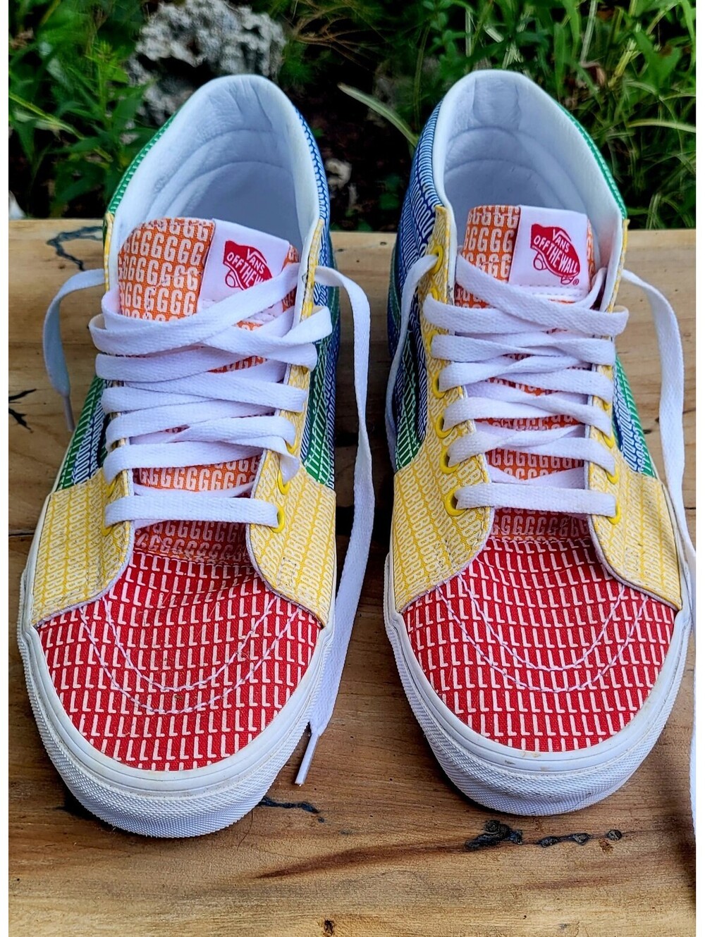 Vans pride shoes size 10 multicolor